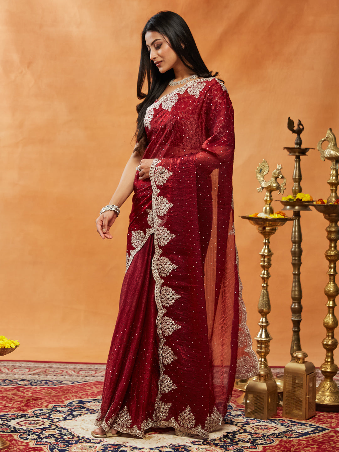 Dhiyona KS Women's Embellished Embroidered Sequinned Saree