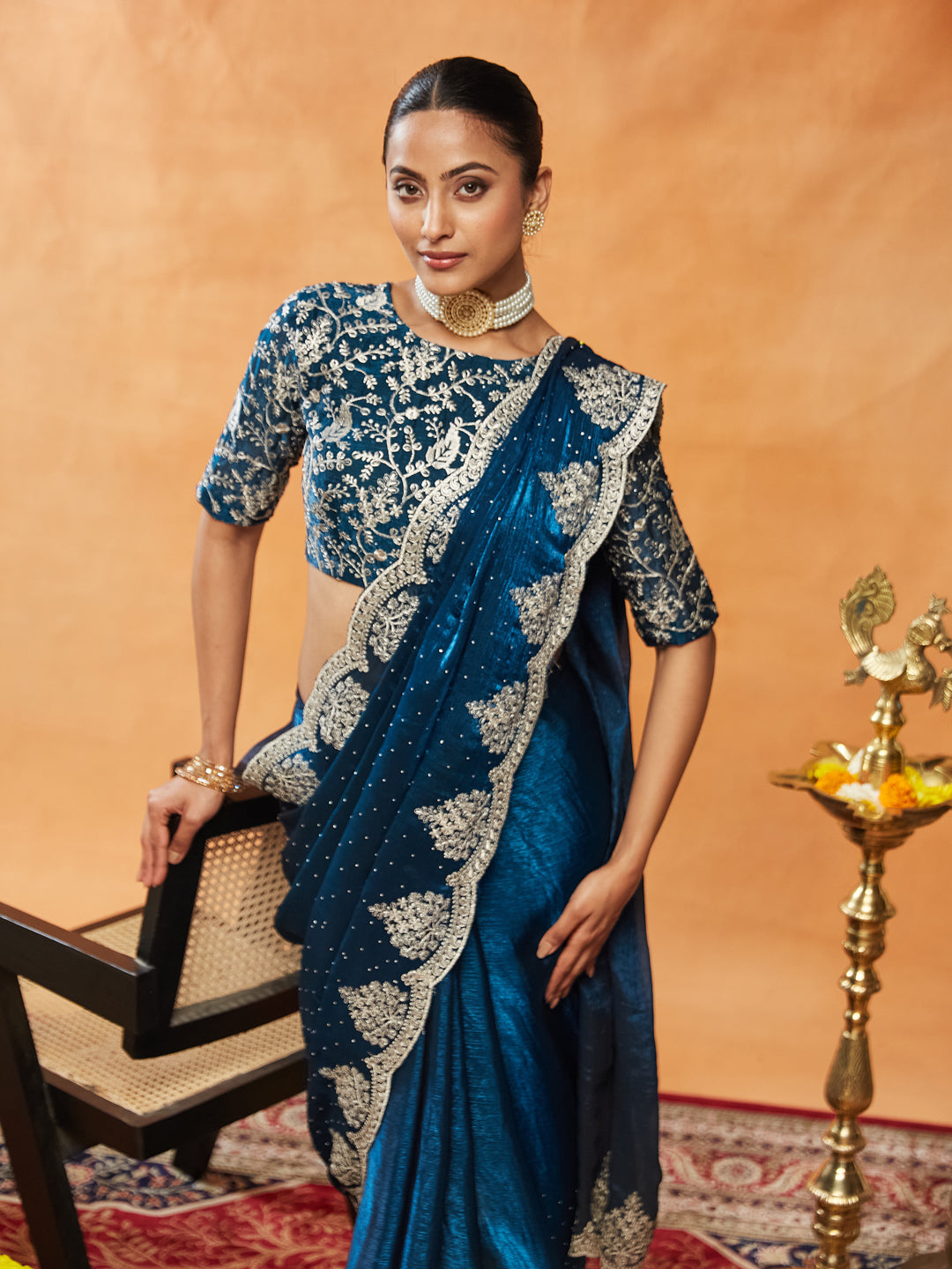 Dhiyona KS Women's Embellished Embroidered Saree