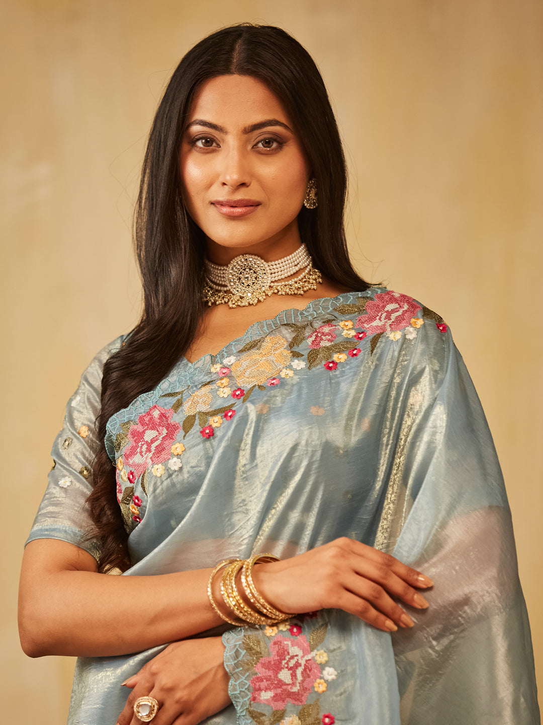 Dhiyona KS Women's Floral Embroidered Saree