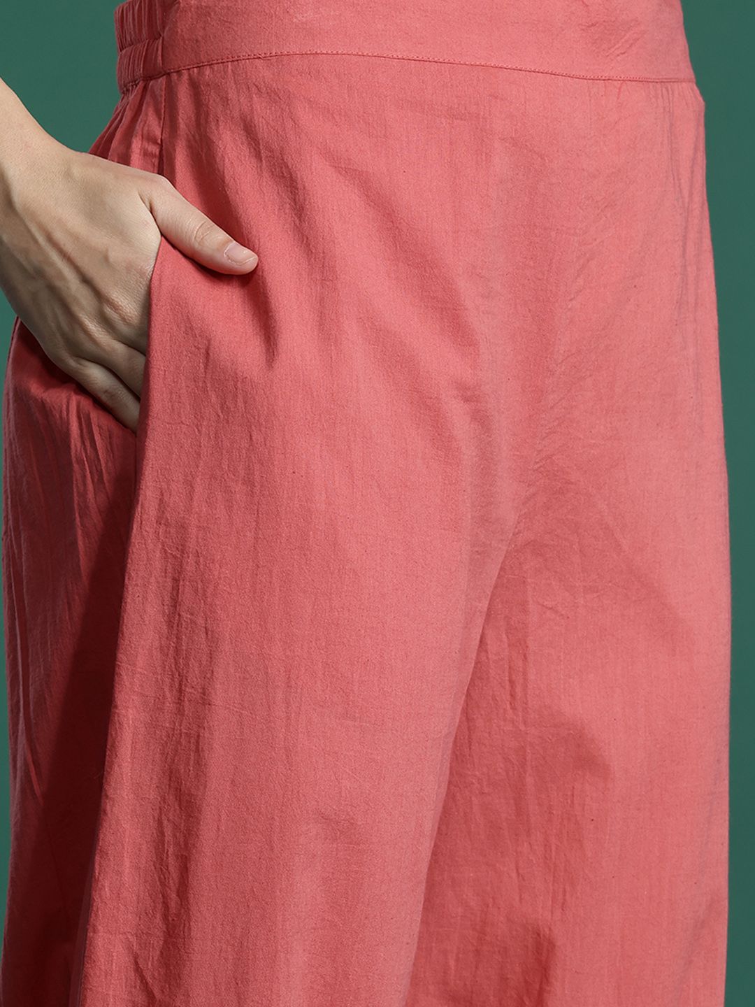 Dhiyona IE Floral Embroidered Sequinned Kurta with Trousers & With Dupatta