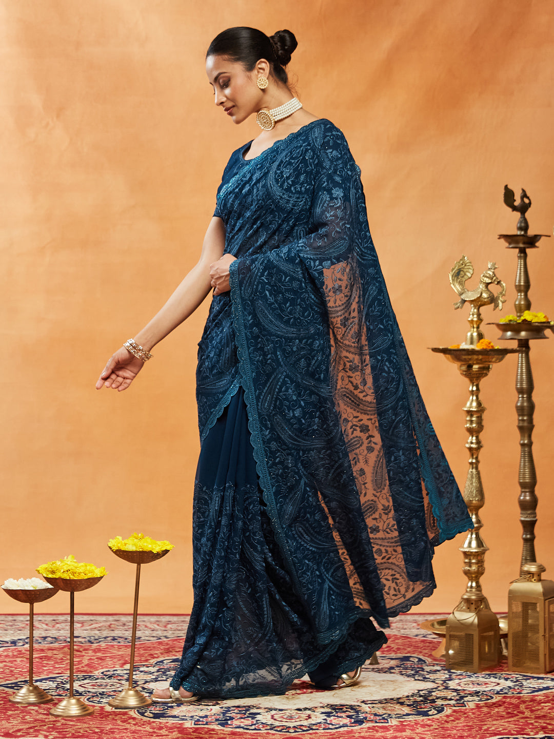 Dhiyona KS Women's Woven Design Embroidered Pure Georgette Saree