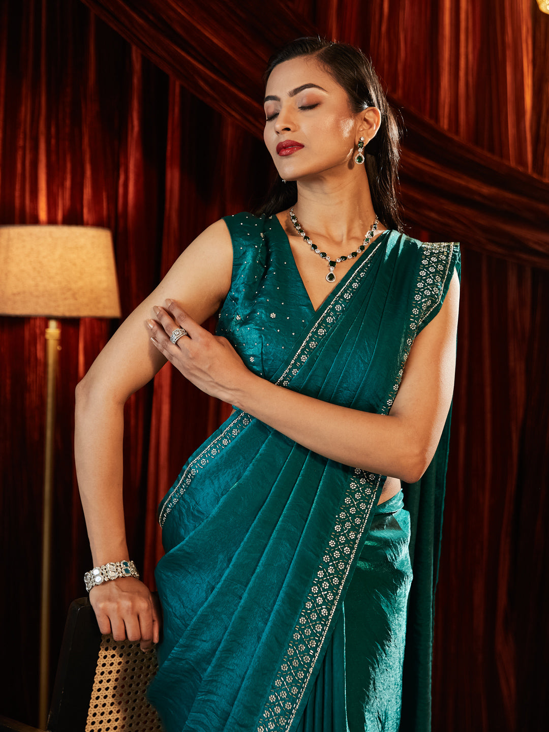 Dhiyona KS Women's Beads and Stones Embellished Saree