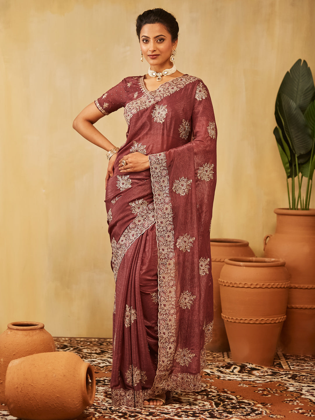 Dhiyona KS Women's Floral Embroidered Pure Chiffon Saree