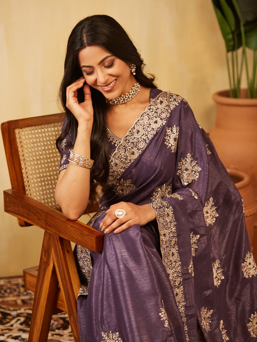 Dhiyona KS Women's Floral Embroidered Pure Chiffon Saree