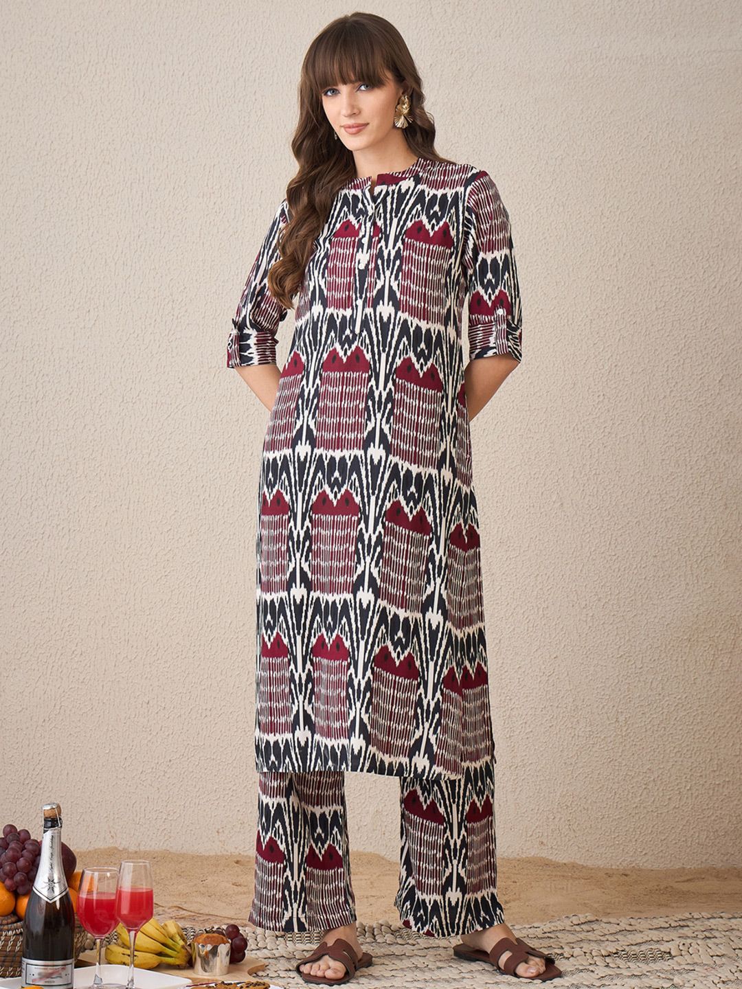 Dhiyona IE Ethnic Motifs Printed Mandarin Collar Straight Kurta With Trouser