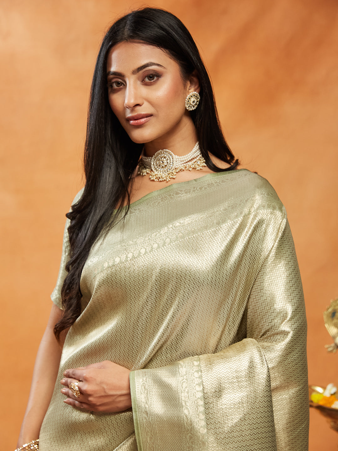 Dhiyona KS Women's Woven Design Zari Banarasi Saree