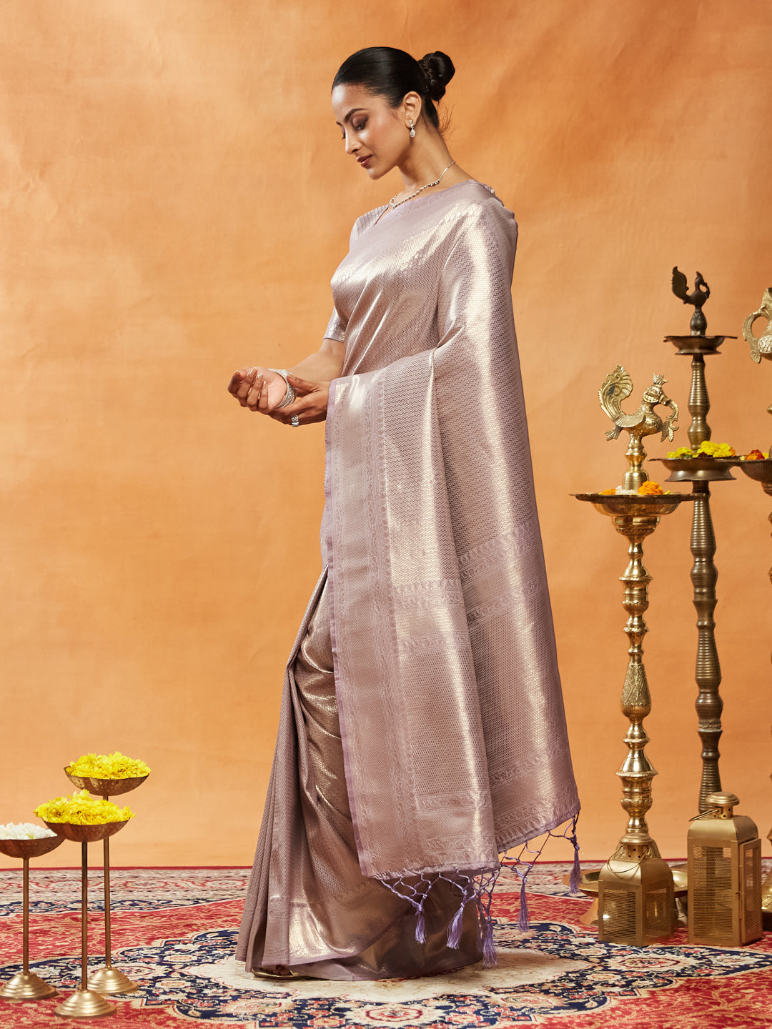 Dhiyona KS Women's Woven Design Zari Banarasi Saree