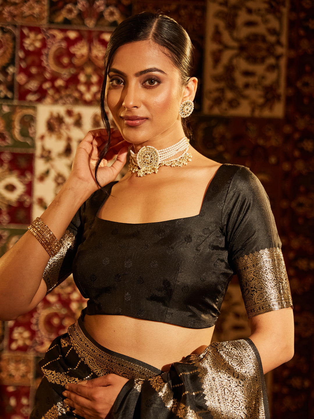Dhiyona KS Women's Woven Design Zari Banarasi Saree