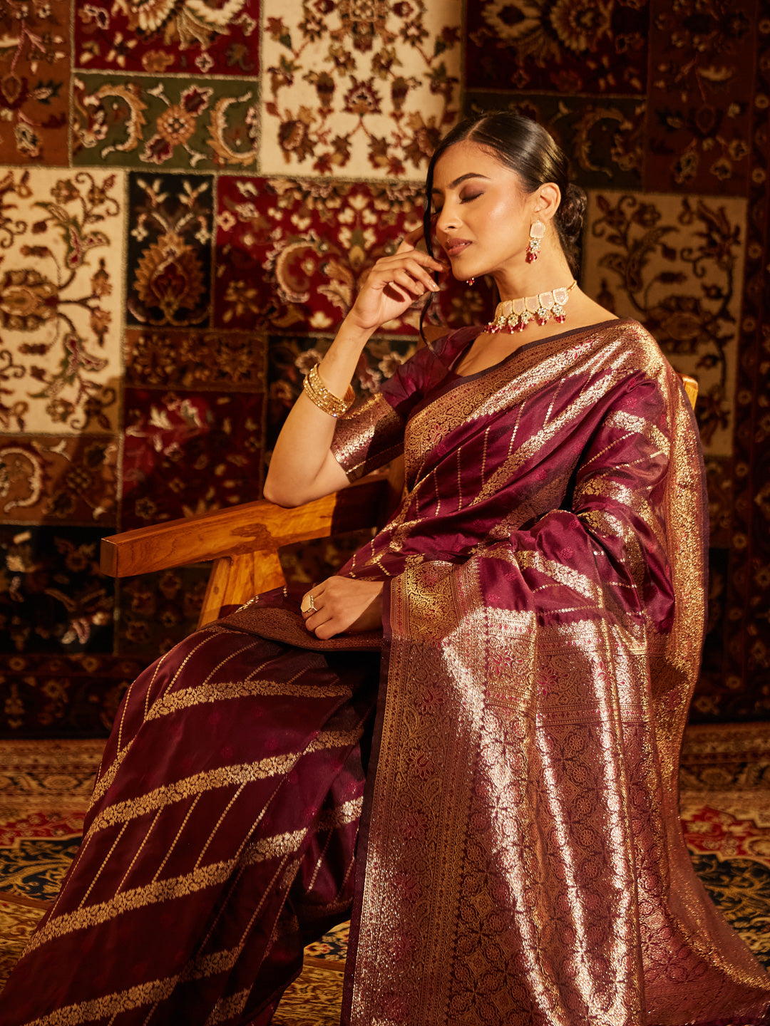 Dhiyona KS Women's Striped Zari Banarasi Saree