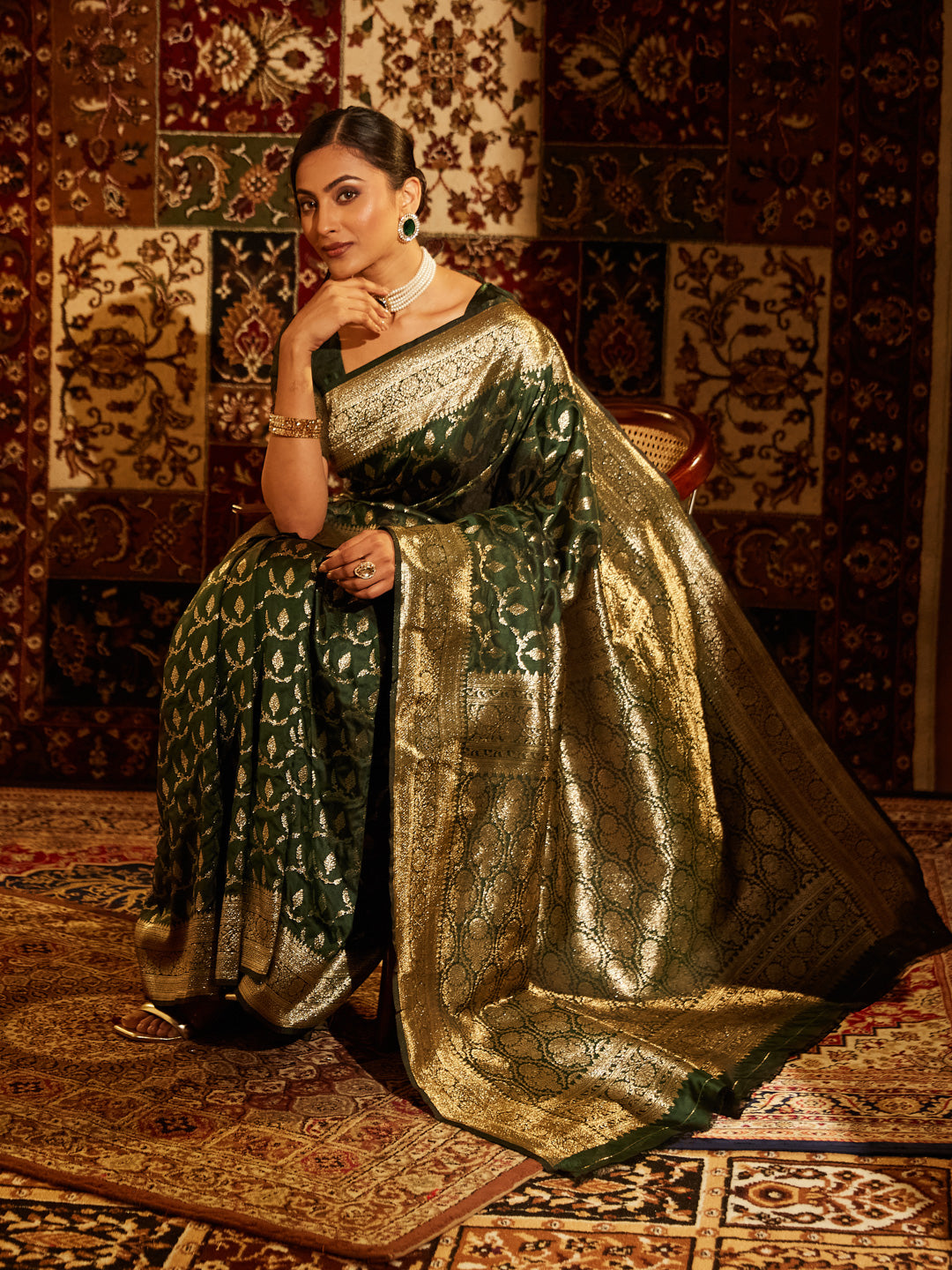Dhiyona KS Women's Woven Design Ethnic Motifs Zari Banarasi Saree