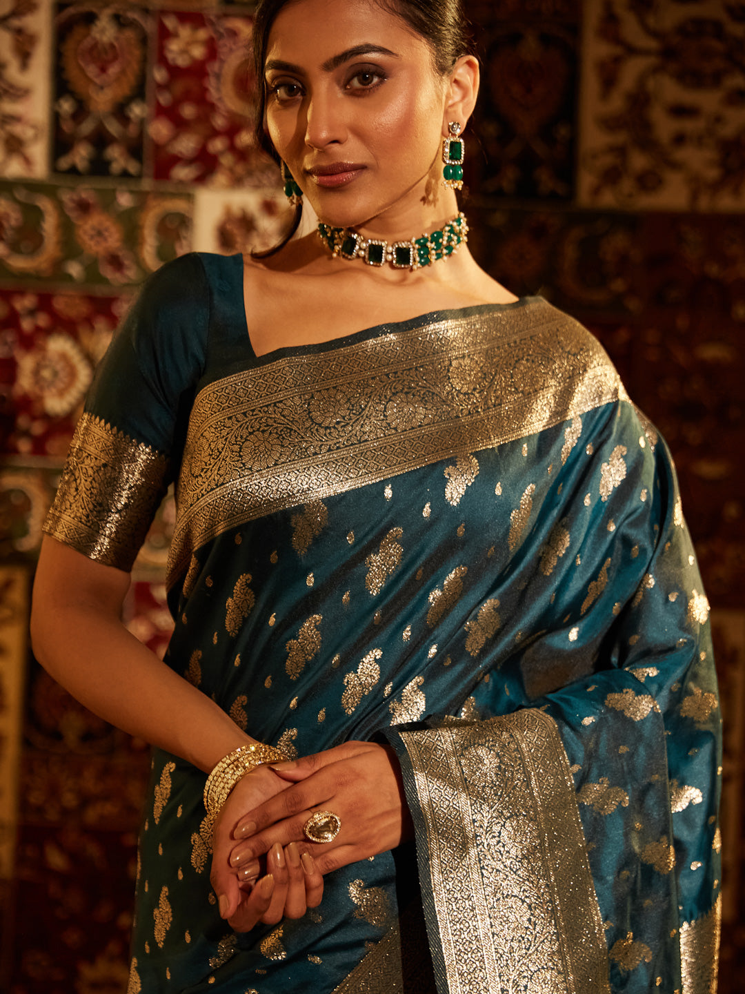 Dhiyona KS Women's Ethnic Motifs Woven Design Zari Banarasi Saree