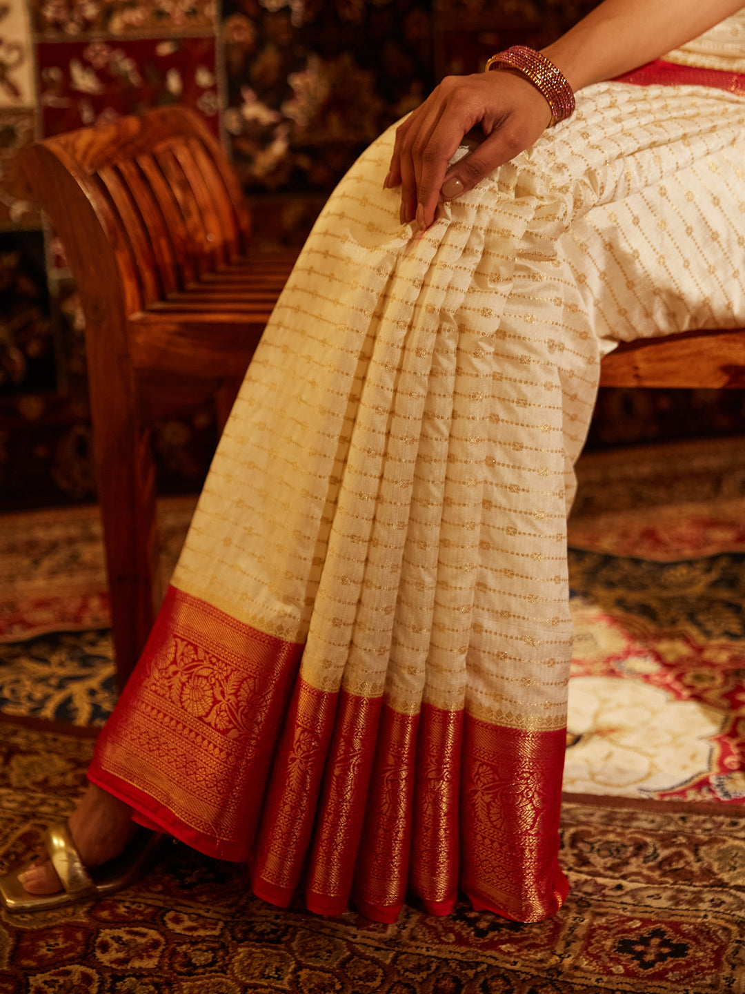 Dhiyona KS Women's Woven Design Zari Banarasi Saree