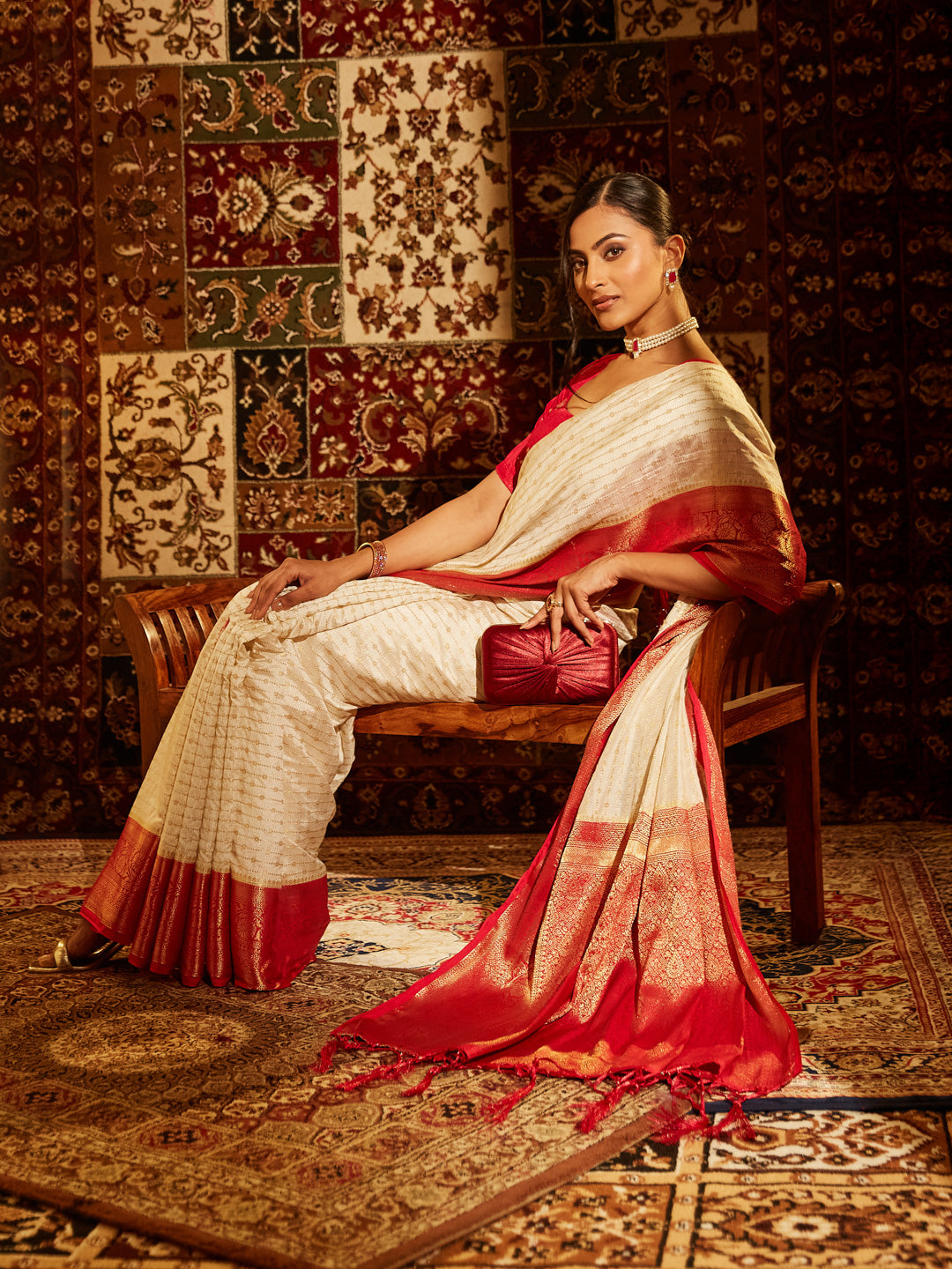 Dhiyona KS Women's Woven Design Zari Banarasi Saree