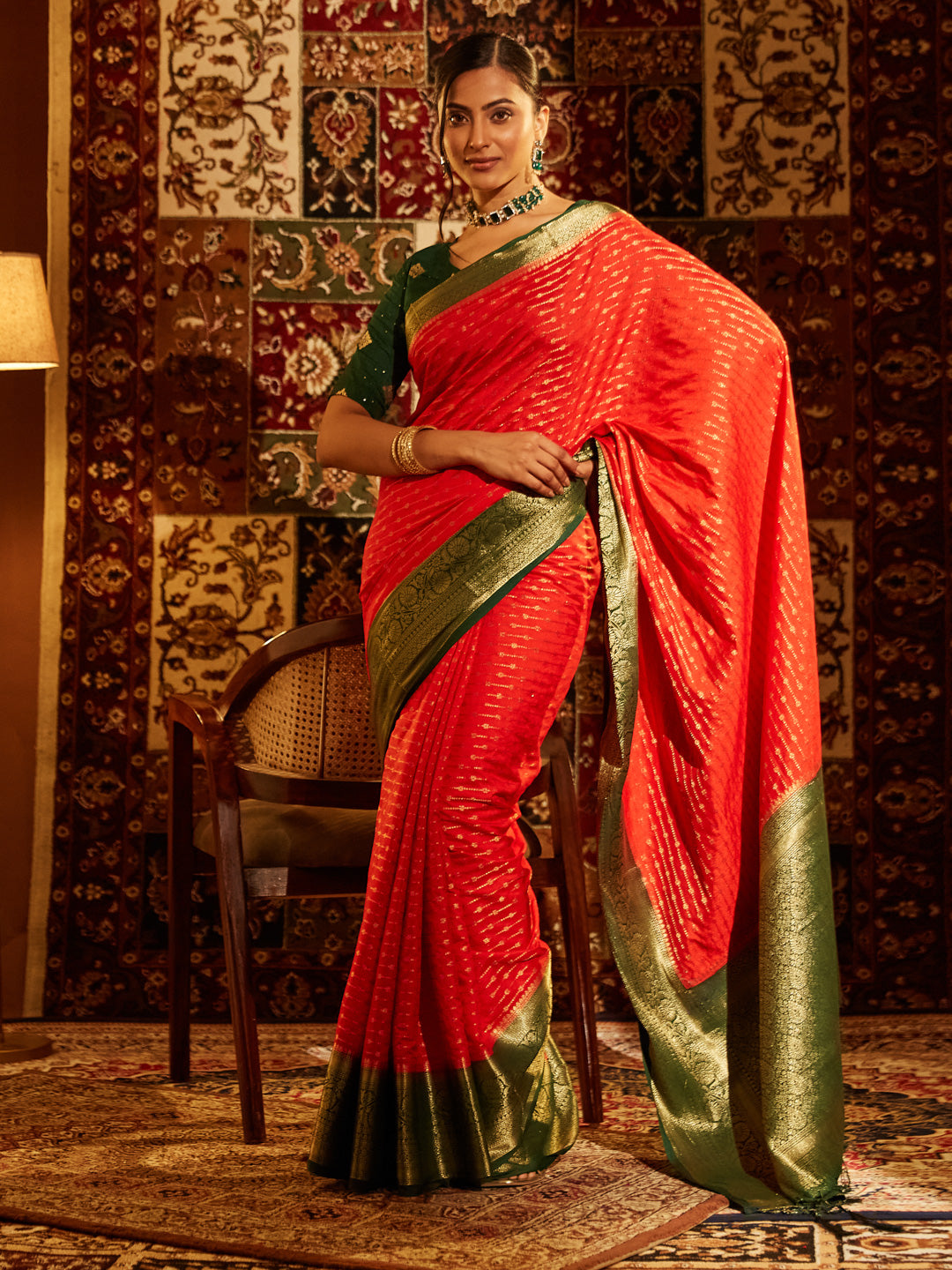 Dhiyona KS Women's Women Floral Woven Design Zari Art Silk designer Banarasi saree