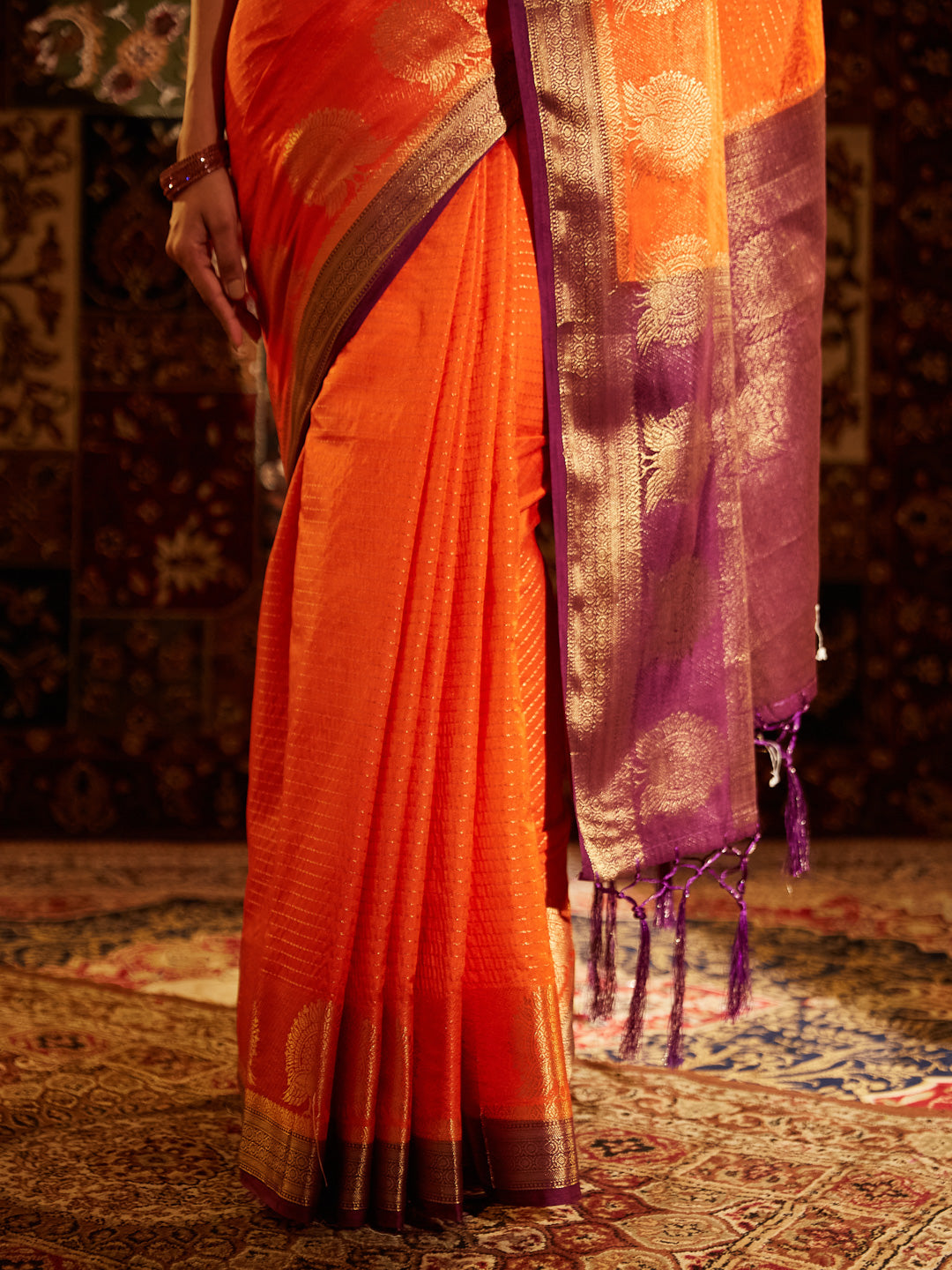 Dhiyona KS Women's Ethnic Motifs Zari Banarasi Saree