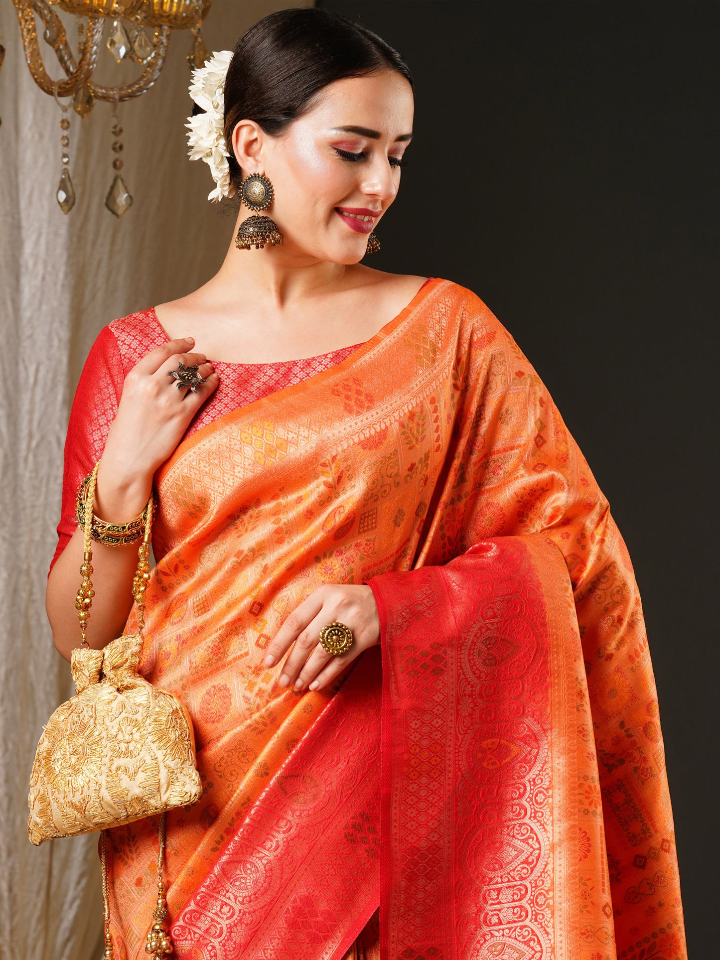 Women's Kanjeevaram Silk Peach Woven Design Celebrity Saree With Blouse Piece