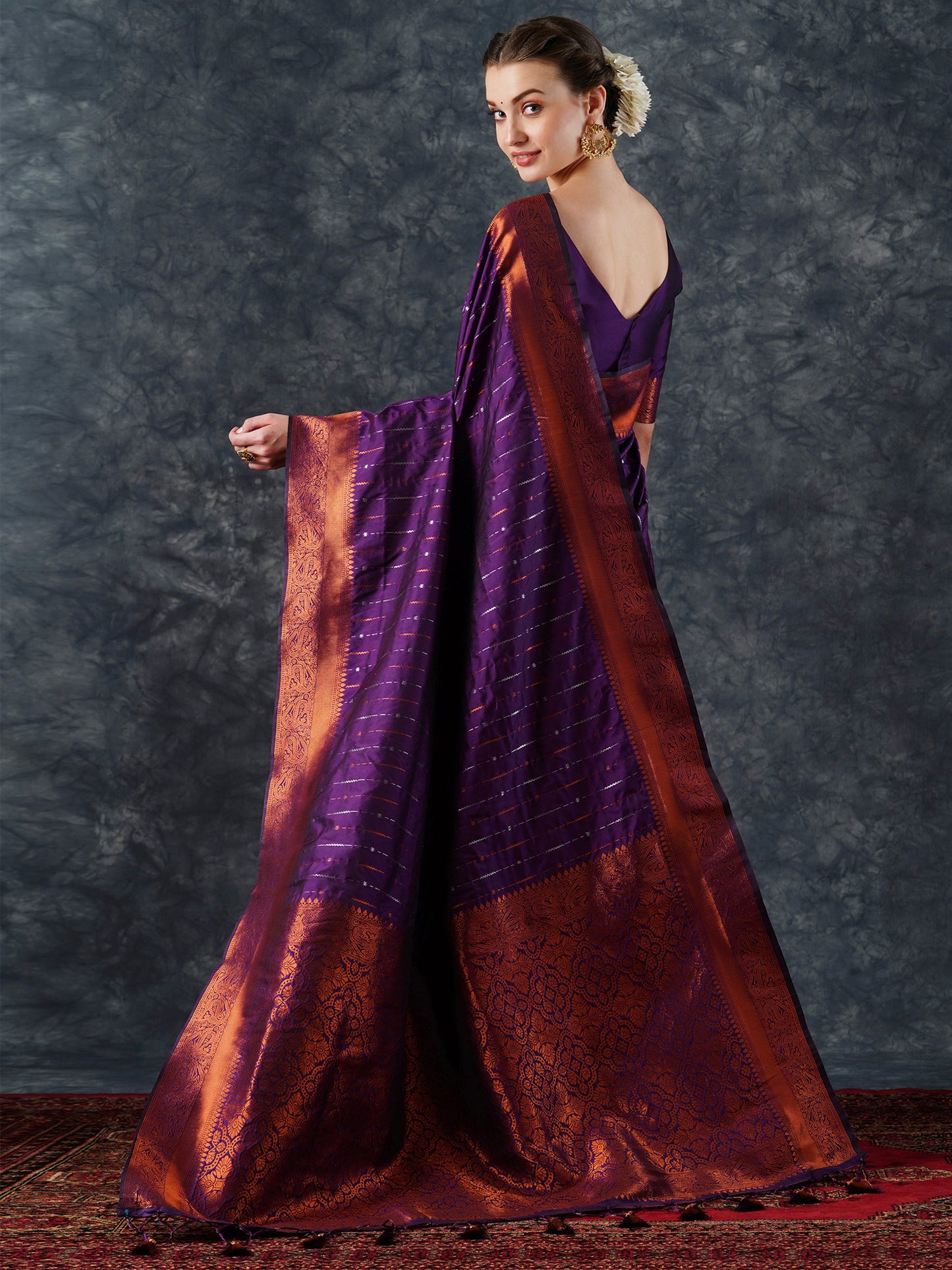 Women's Silk Blend Purple Woven Design Designer Saree With Blouse Piece