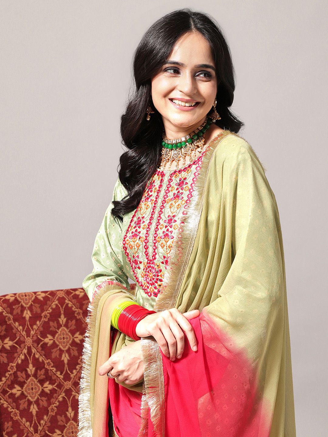 Dhiyona VA Women's Green Leheriya Embroidered Mirror Work Kurta with Trousers & With Dupatta