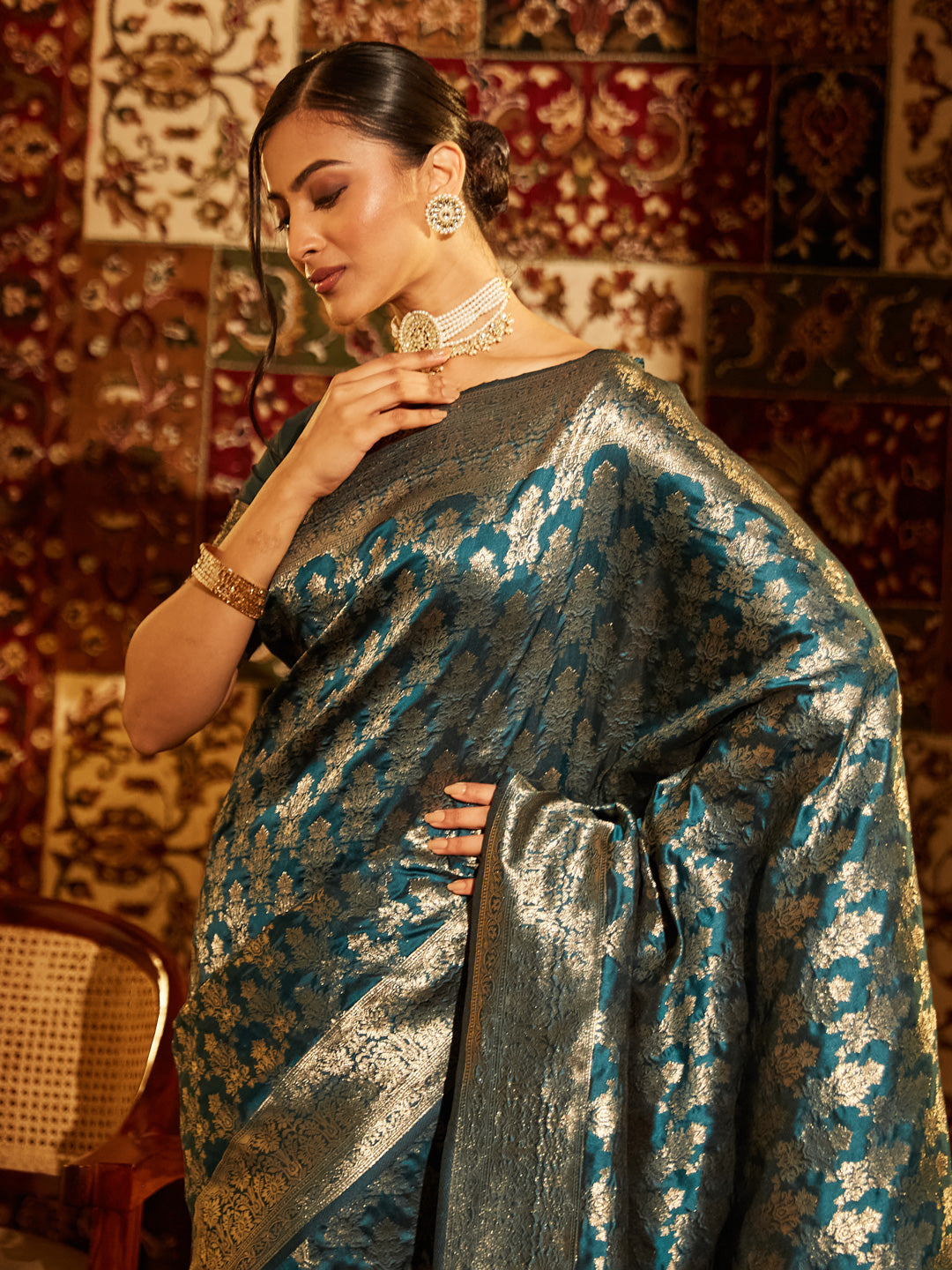 Dhiyona KS Women's Woven Design Zari Banarasi Saree