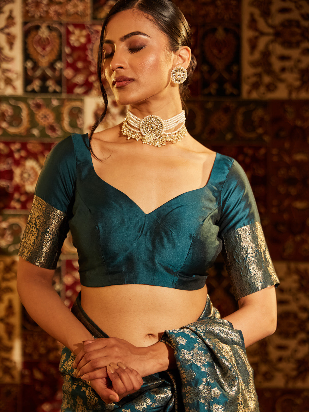 Dhiyona KS Women's Woven Design Zari Banarasi Saree