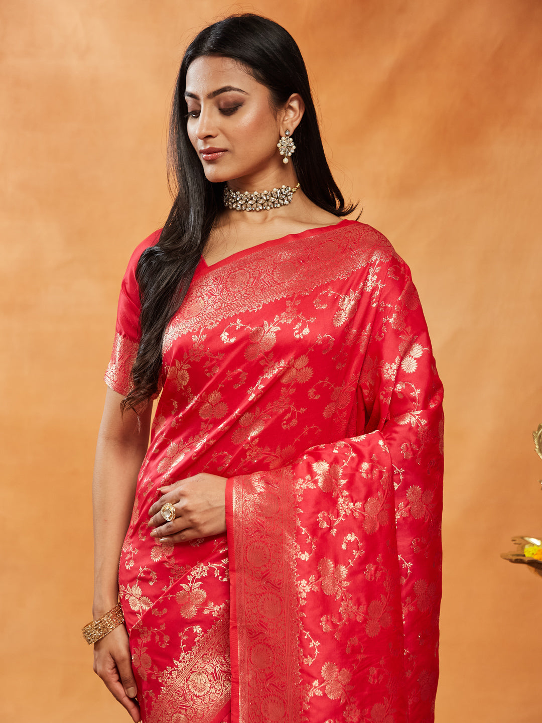 Dhiyona KS Women's Floral Woven Design Zari Banarasi Saree