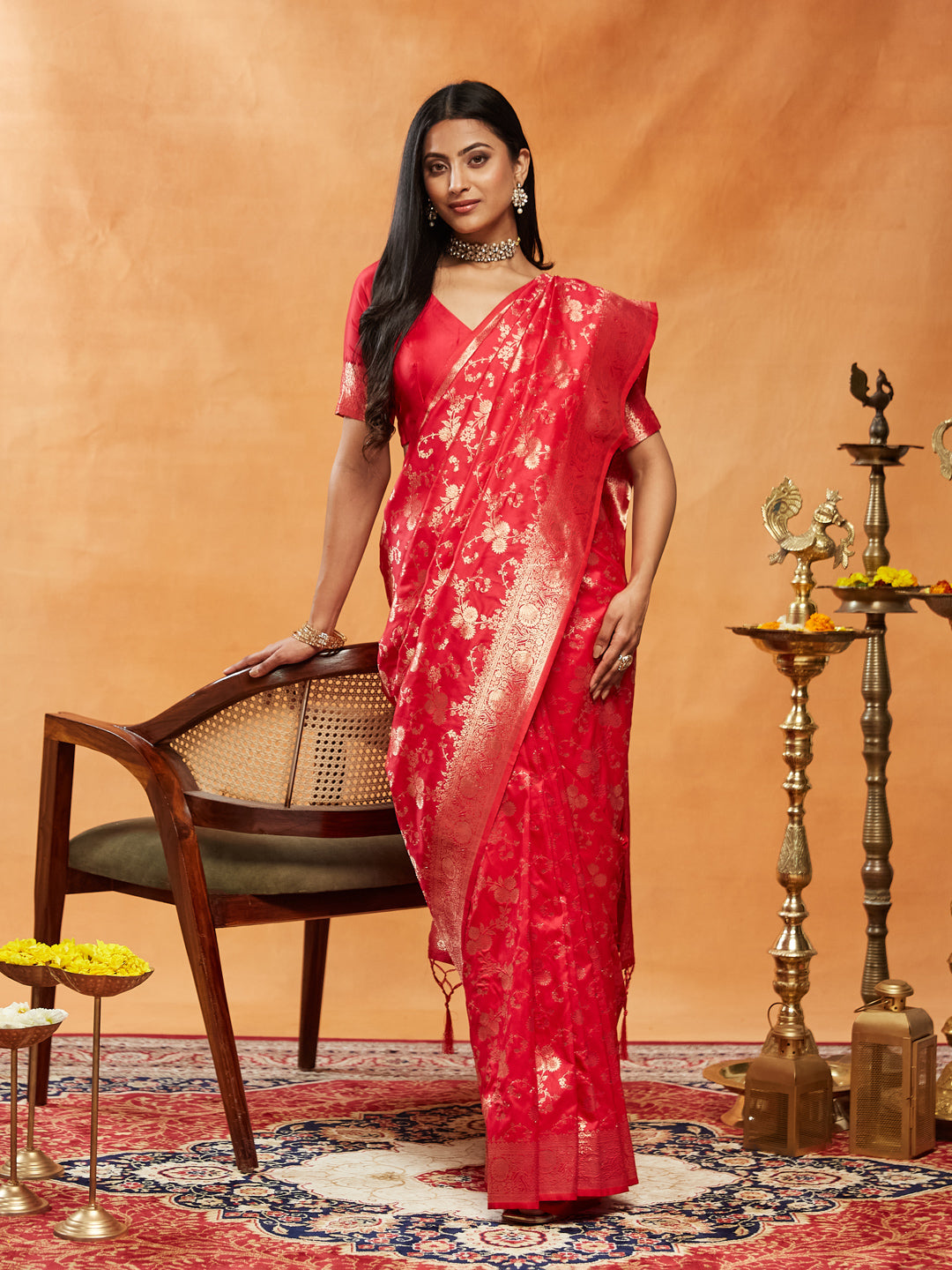 Dhiyona KS Women's Floral Woven Design Zari Banarasi Saree