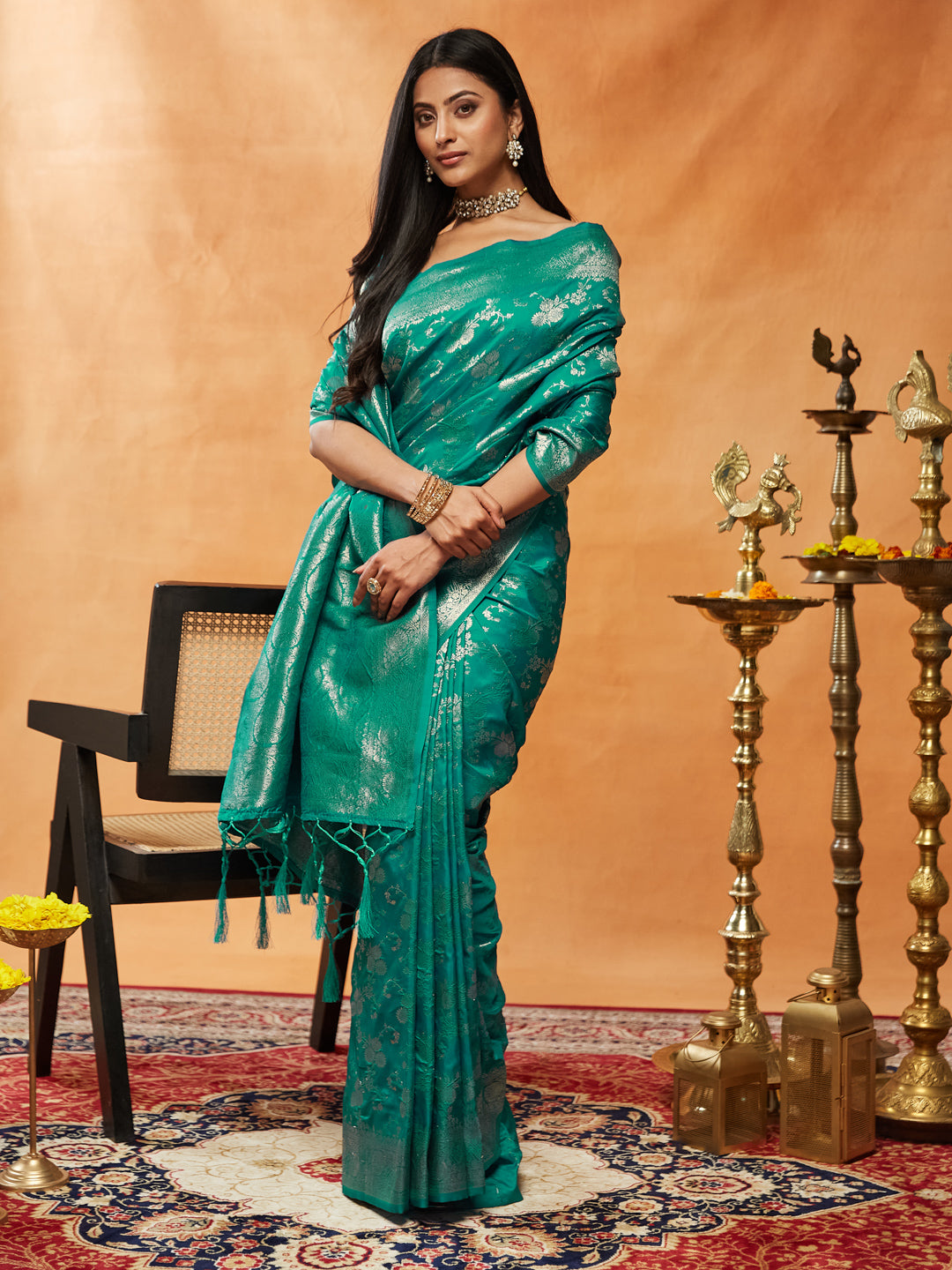 Dhiyona KS Women's Woven Design Zari Banarasi Saree