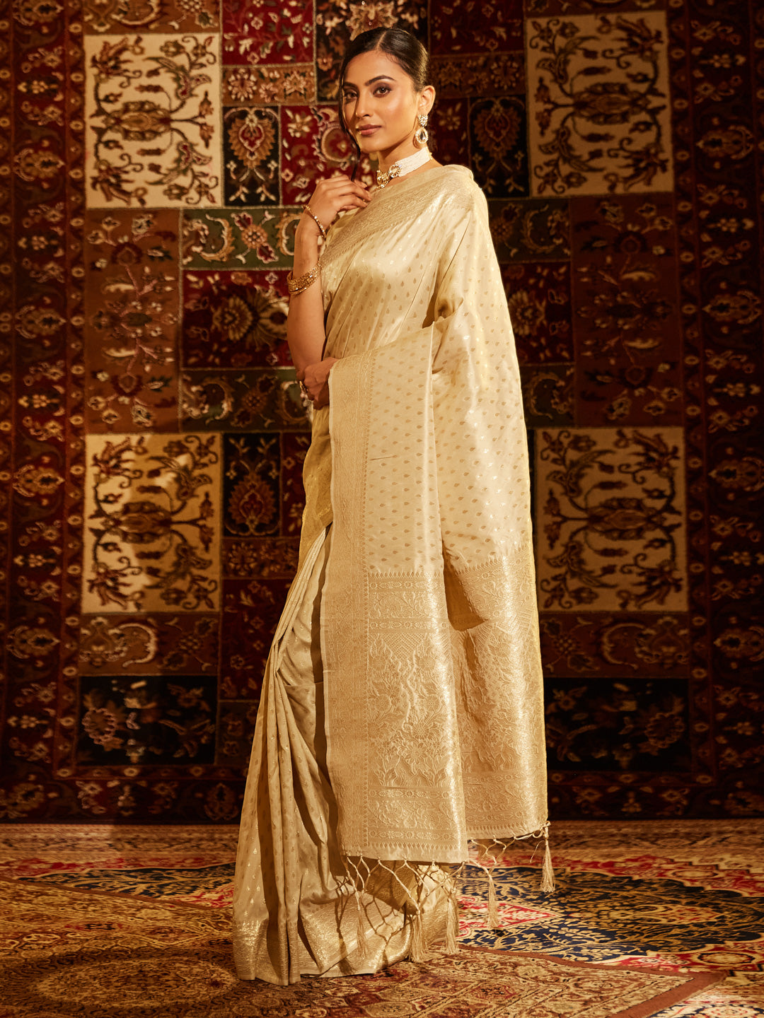 Dhiyona KS Women's Woven Design Zari Banarasi Saree