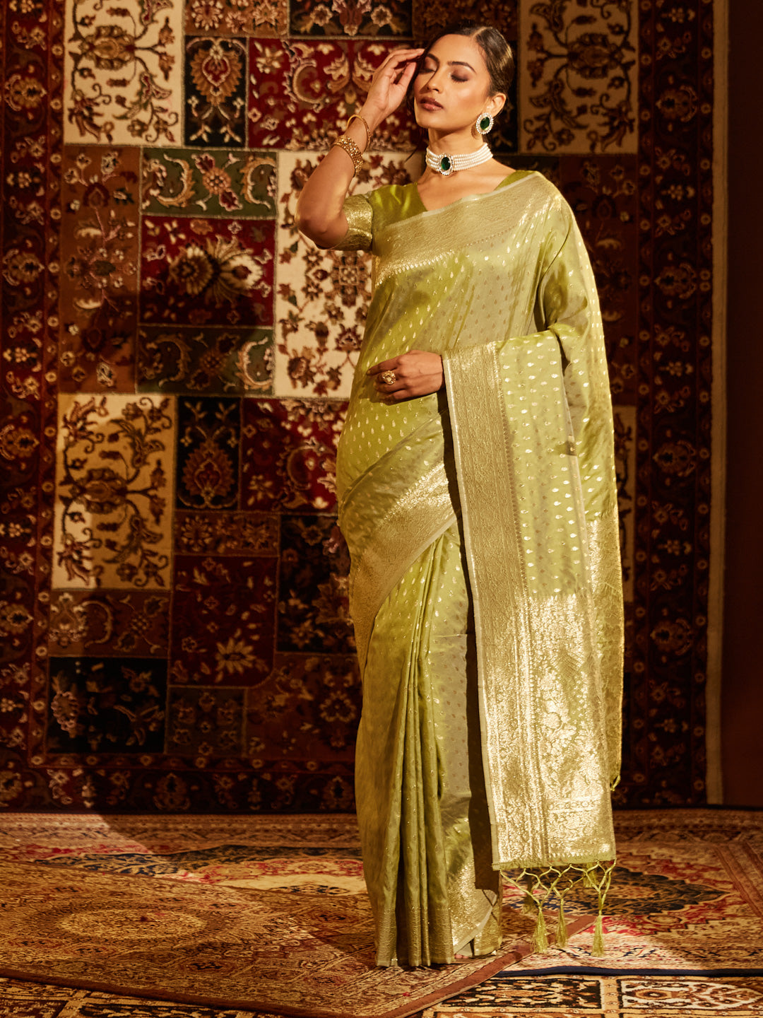 Dhiyona KS Women's Woven Design Zari Art Silk Banarasi Saree
