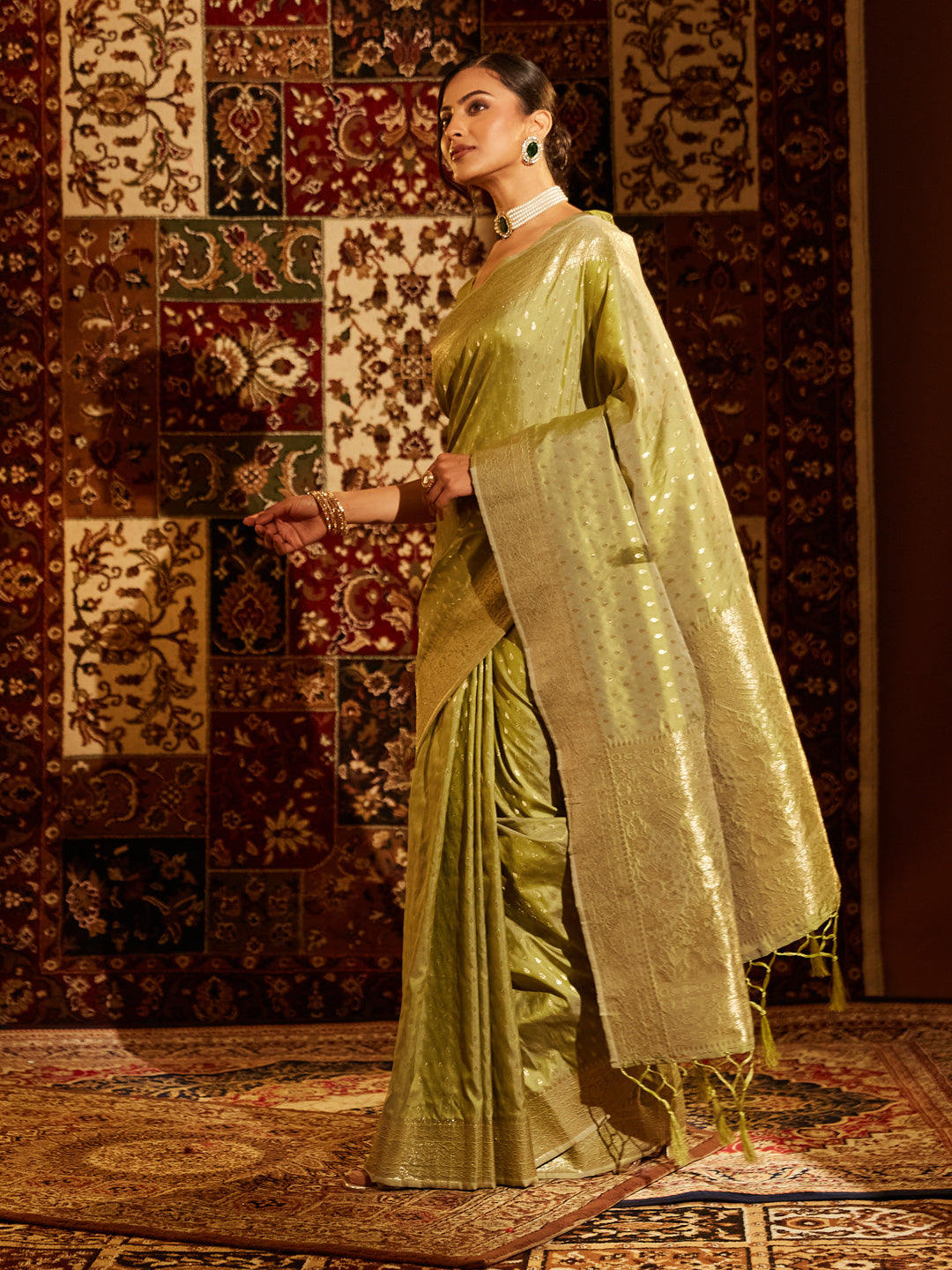 Dhiyona KS Women's Woven Design Zari Art Silk Banarasi Saree