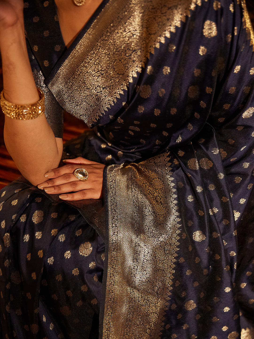 Dhiyona KS Women's Woven Design Ethnic Motifs Zari Banarasi Saree