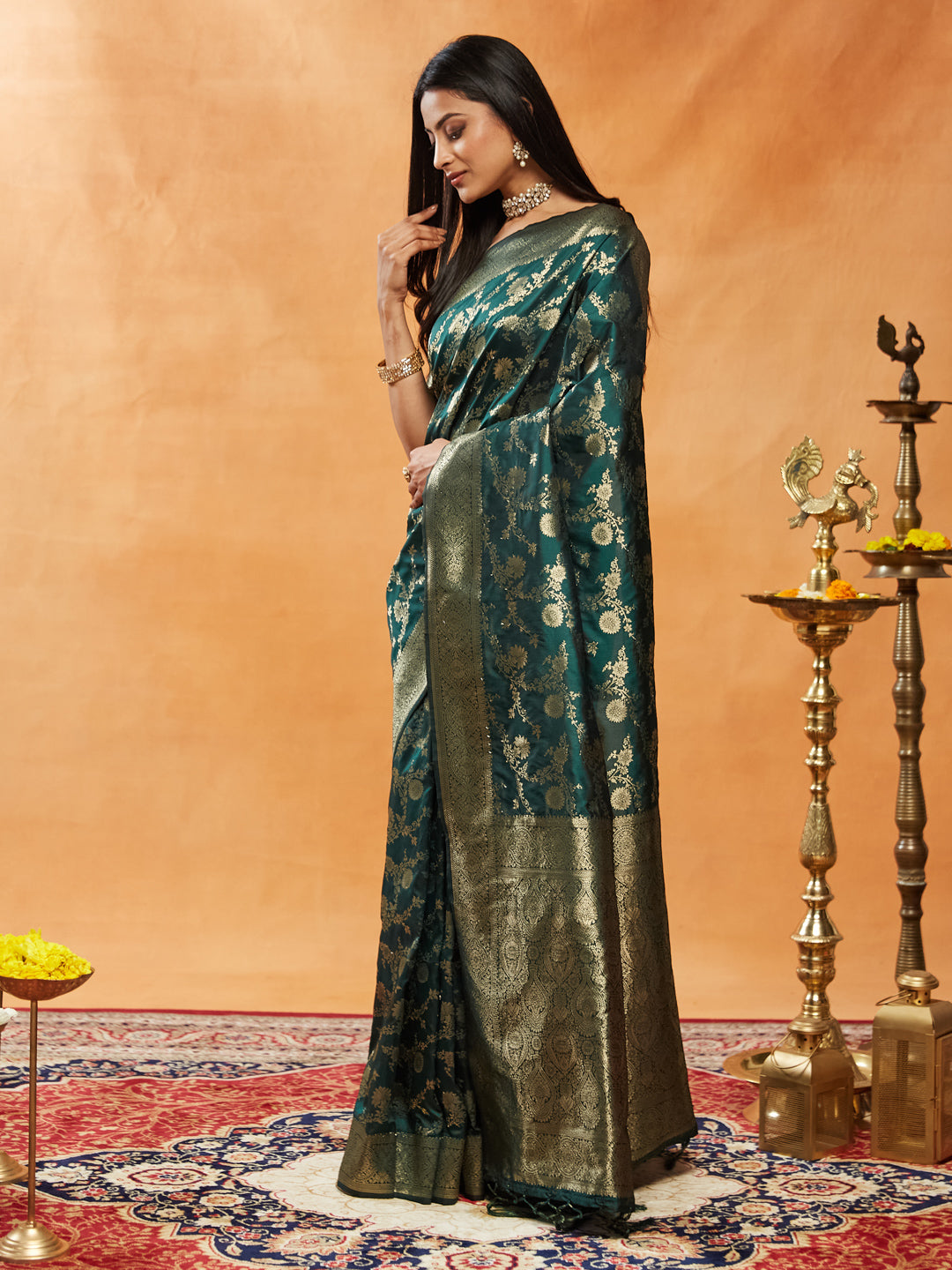 Dhiyona KS Women's Woven Design Zari Banarasi Saree