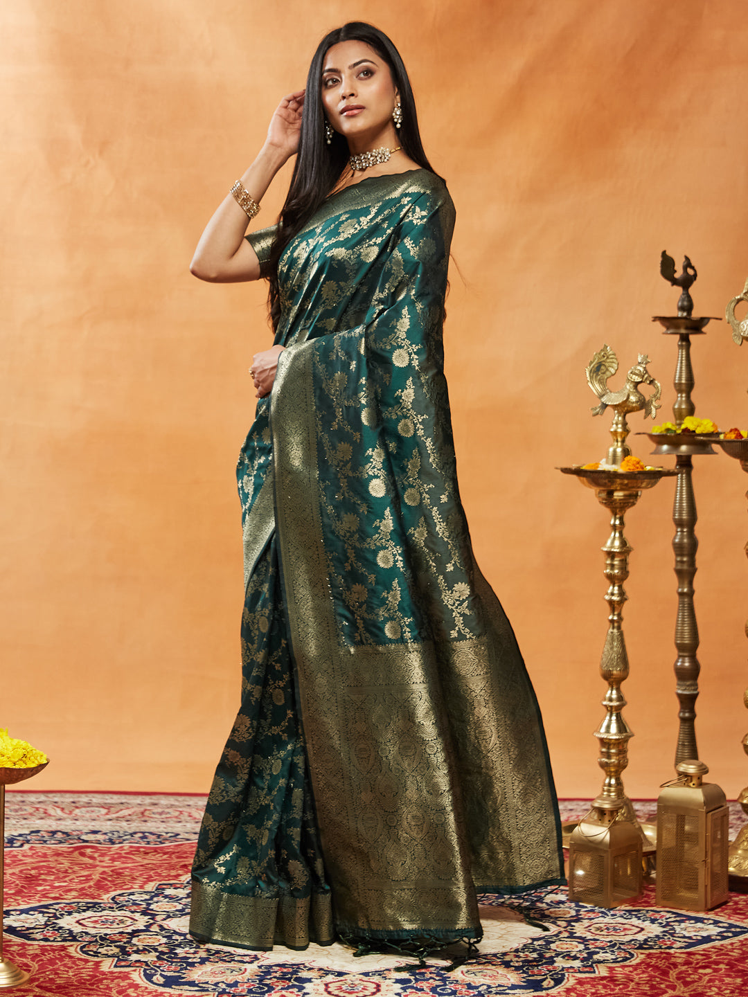 Dhiyona KS Women's Woven Design Zari Banarasi Saree