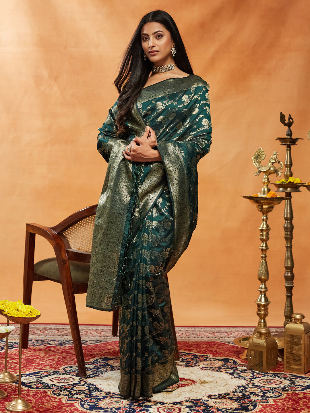 Dhiyona KS Women's Woven Design Zari Banarasi Saree