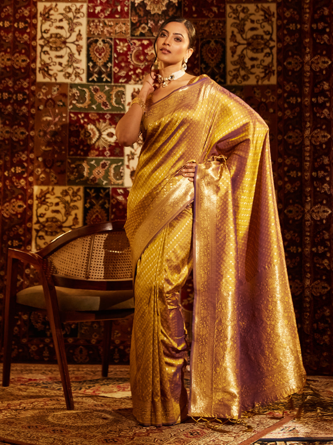 Dhiyona KS Women's Woven Design Zari Banarasi Saree