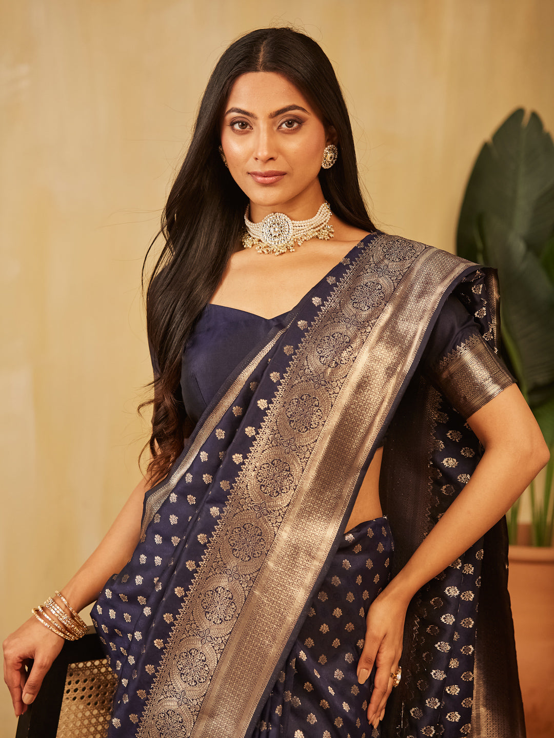 Dhiyona KS Women's Ethnic Motifs Woven Design Zari Banarasi Saree