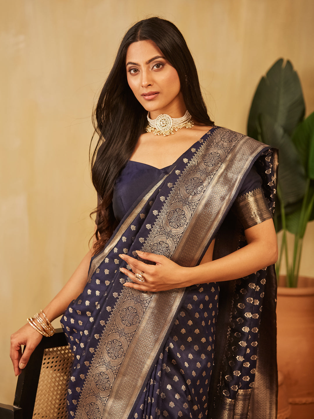 Dhiyona KS Women's Ethnic Motifs Woven Design Zari Banarasi Saree