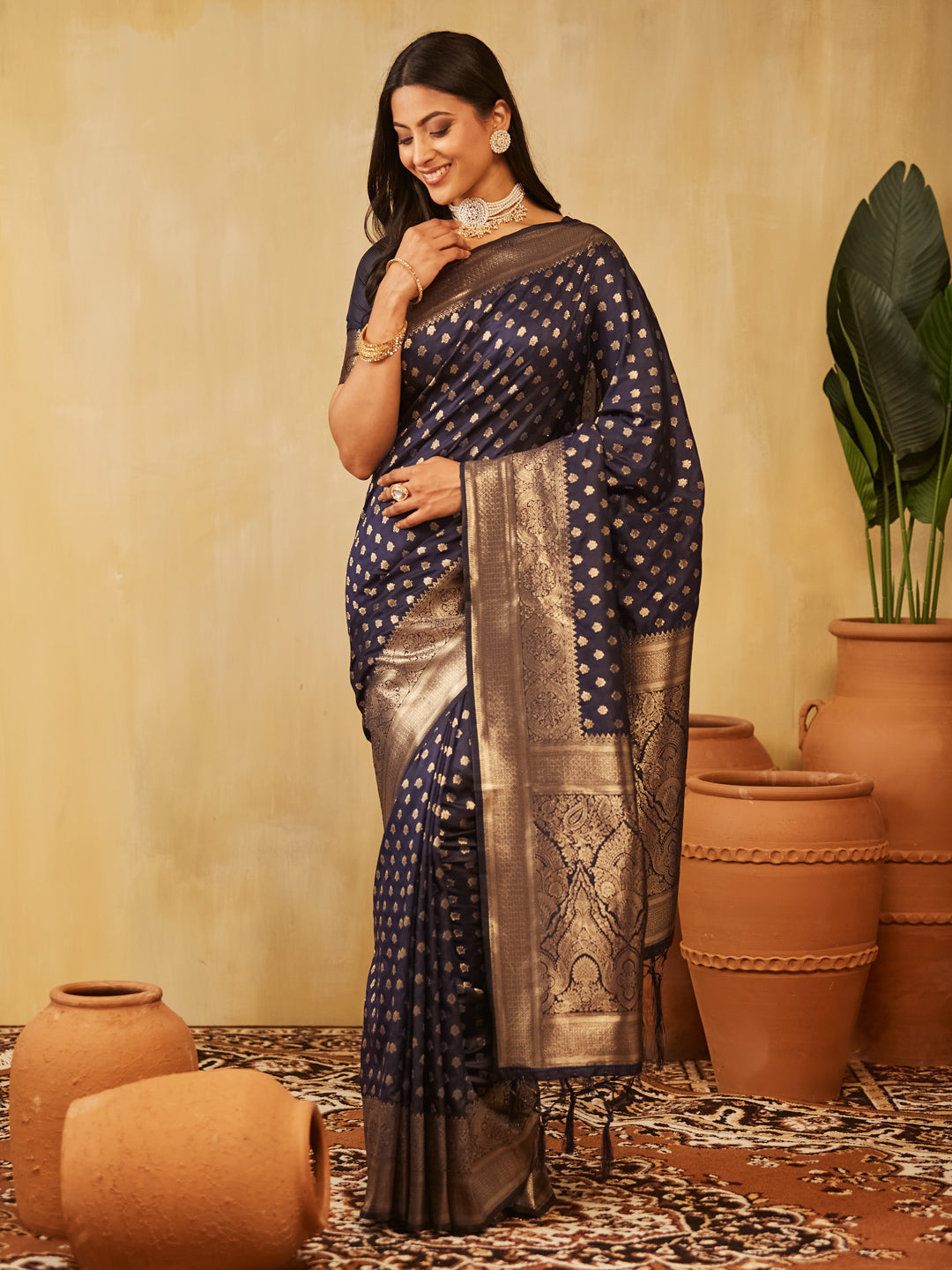 Dhiyona KS Women's Ethnic Motifs Woven Design Zari Banarasi Saree