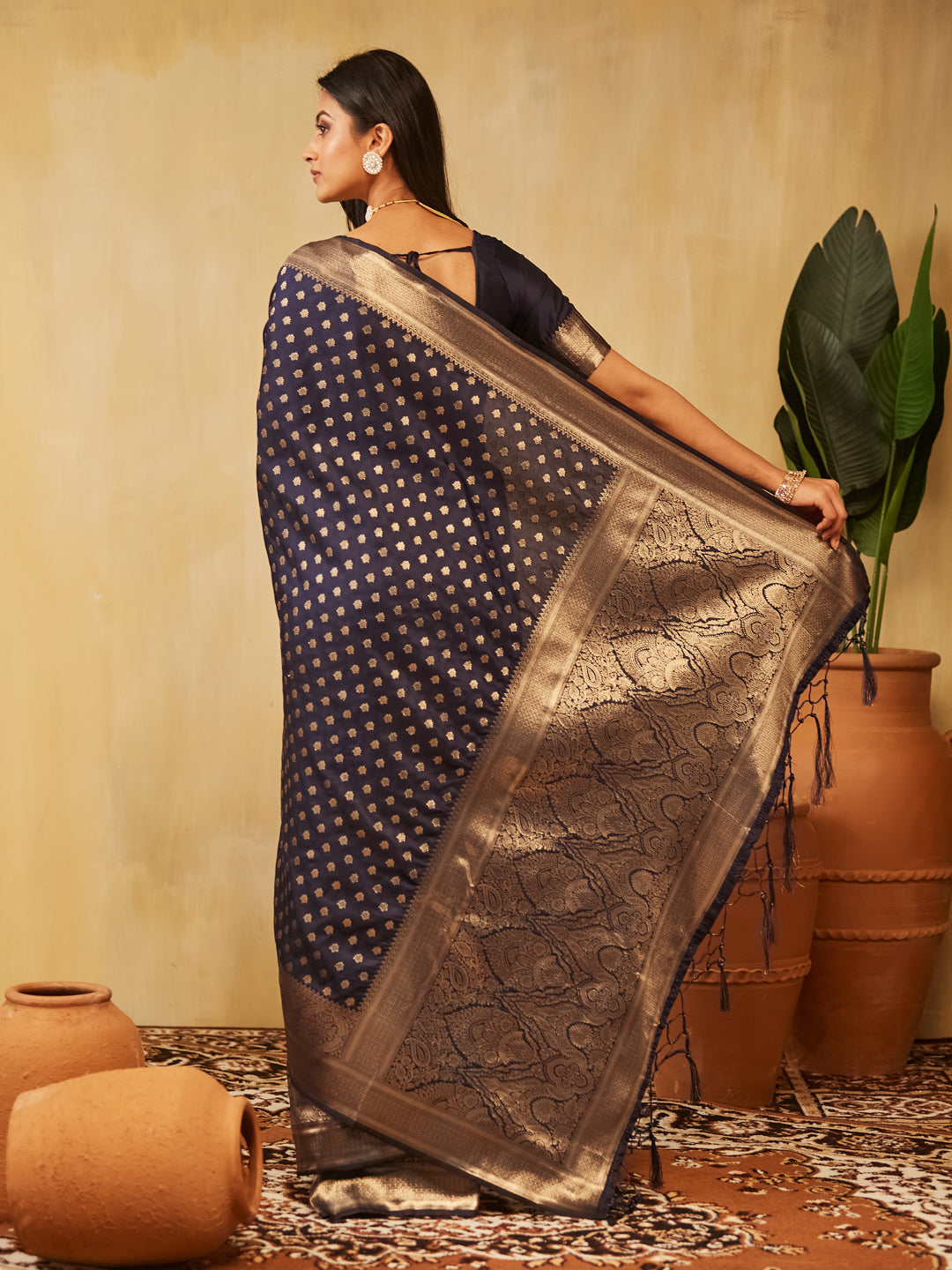Dhiyona KS Women's Ethnic Motifs Woven Design Zari Banarasi Saree