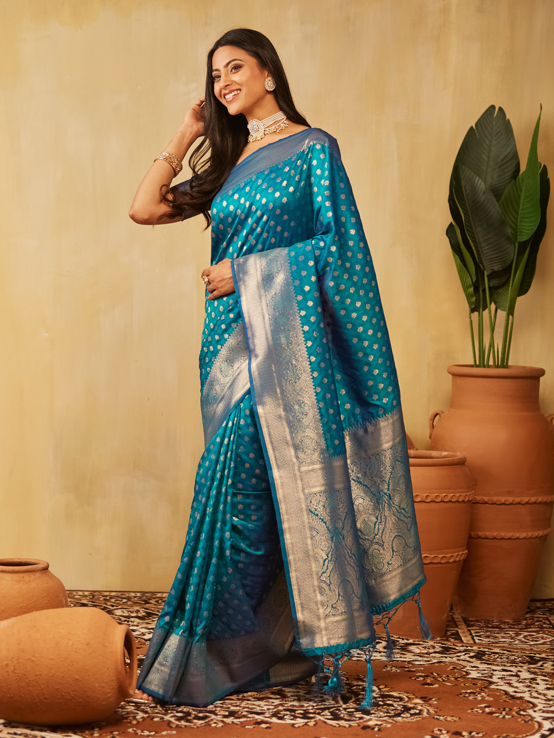 Dhiyona KS Women's Woven Design Ethnic Motifs Zari Banarasi Saree