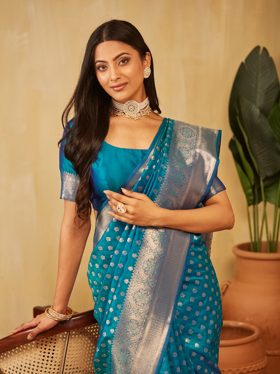 Dhiyona KS Women's Woven Design Ethnic Motifs Zari Banarasi Saree