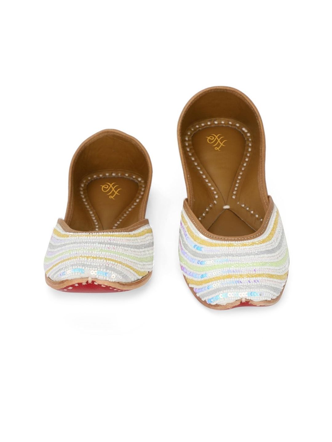 Dhiyona HOP Ethnic Embroidered Square Toe Fabric Mojaris