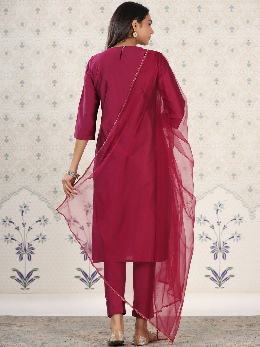 Dhiyona OD Ethnic Motifs Yoke Design Straight Kurta With Trousers & Dupatta