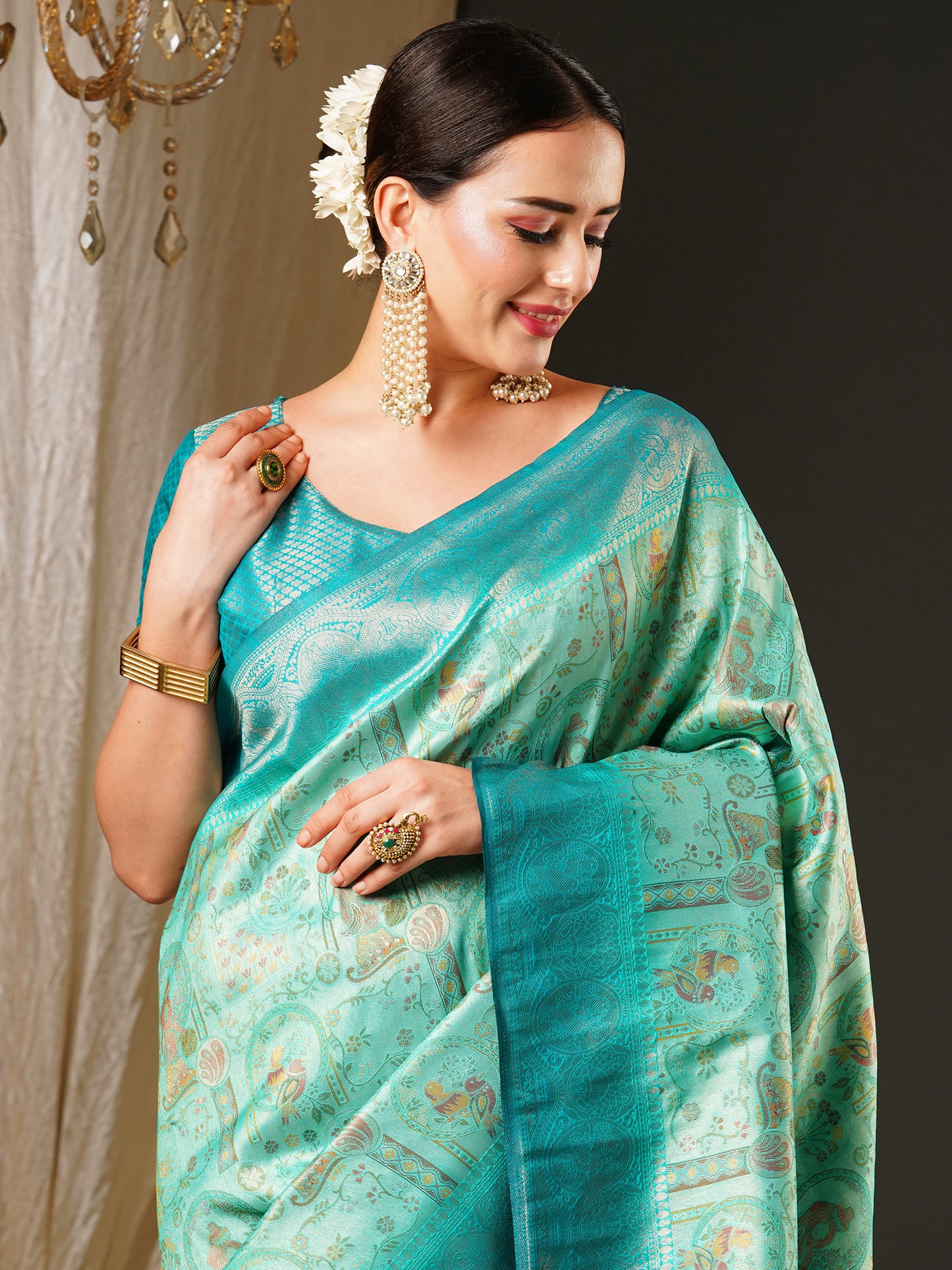 Women's Kanjeevaram Silk Blue Woven Design Celebrity Saree With Blouse Piece