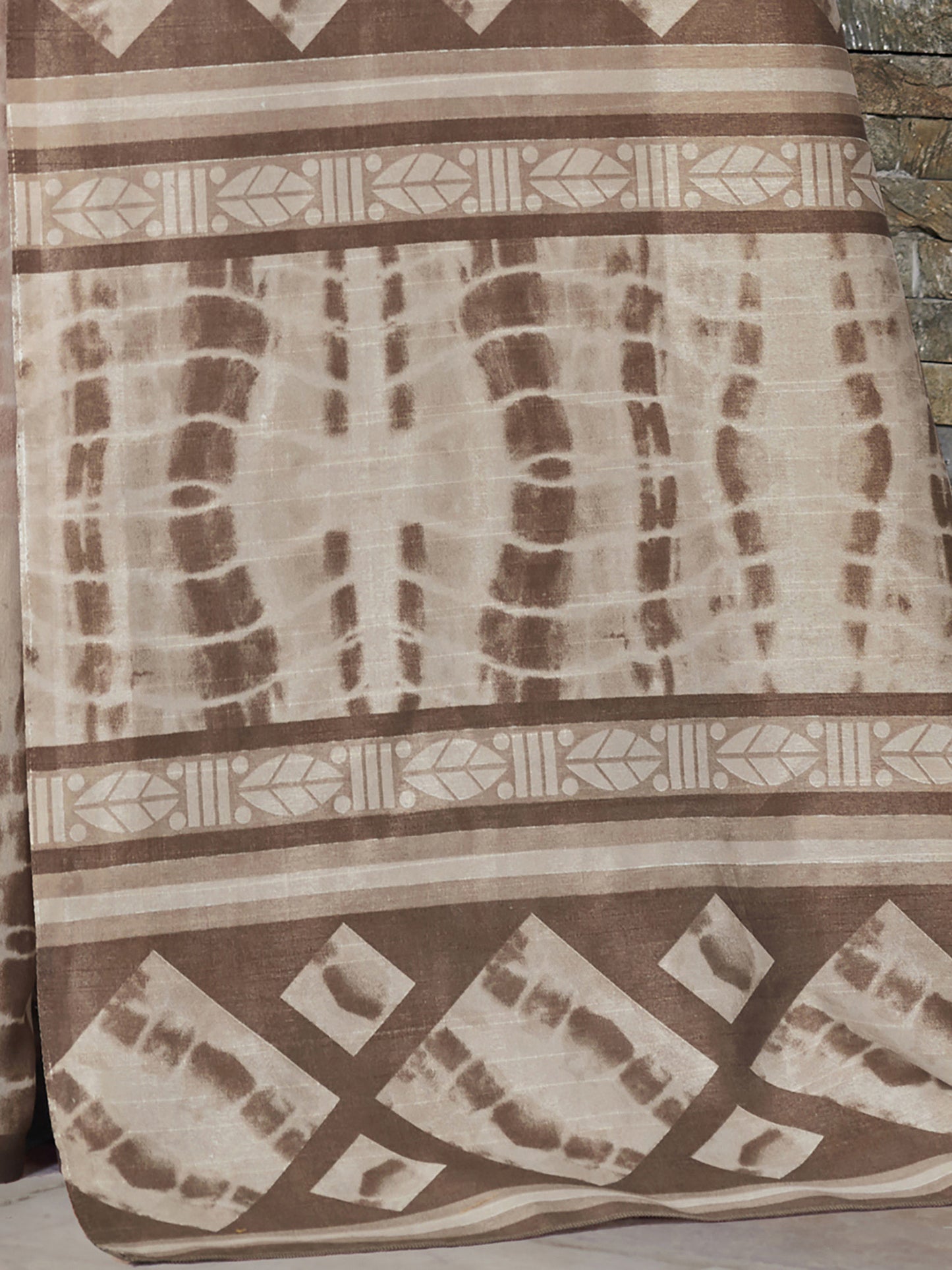 Women's Bhagalpuri Silk Beige Printed Designer Saree With Blouse Piece