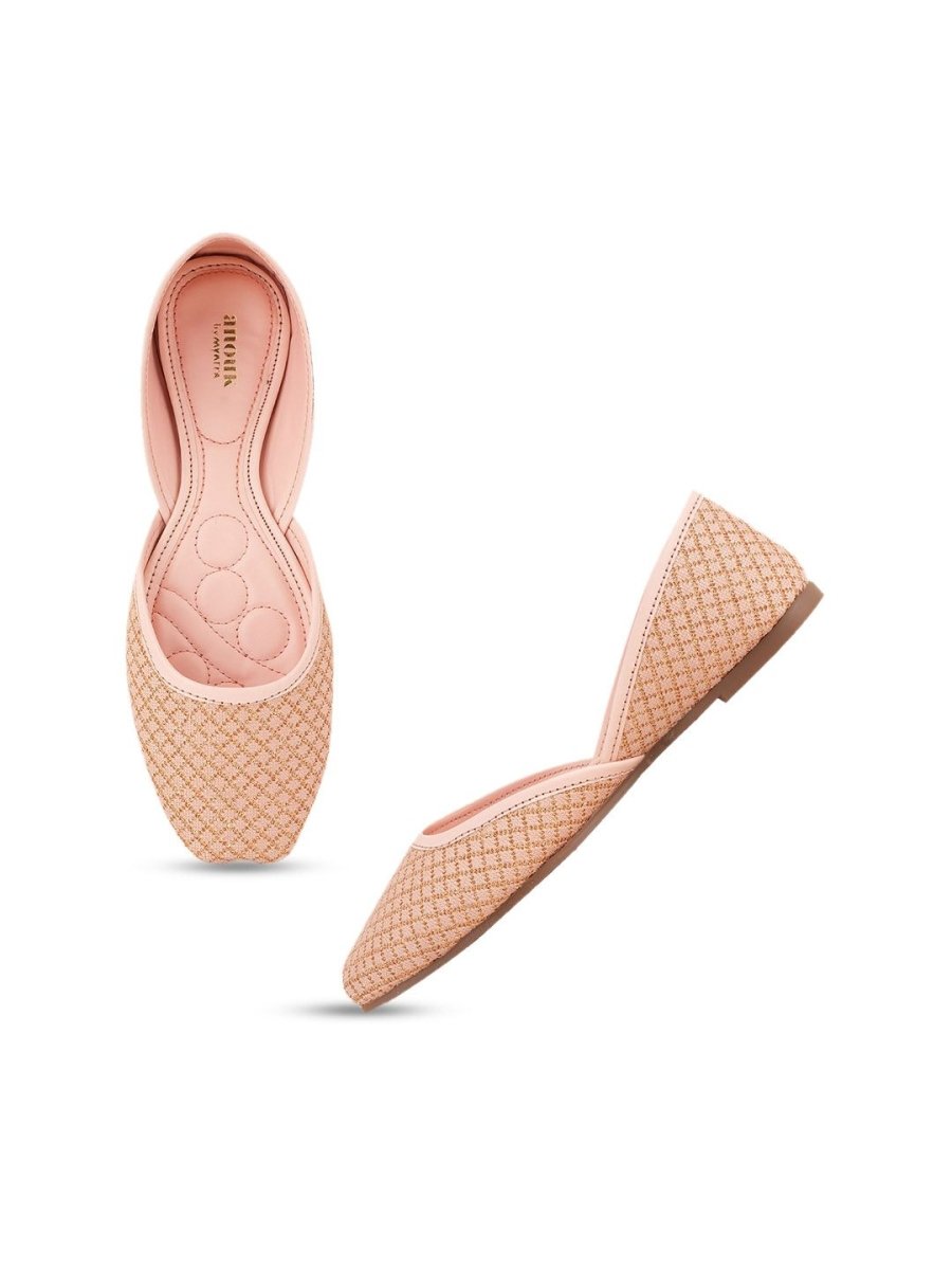 Dhiyona AK Embellished Mojaris