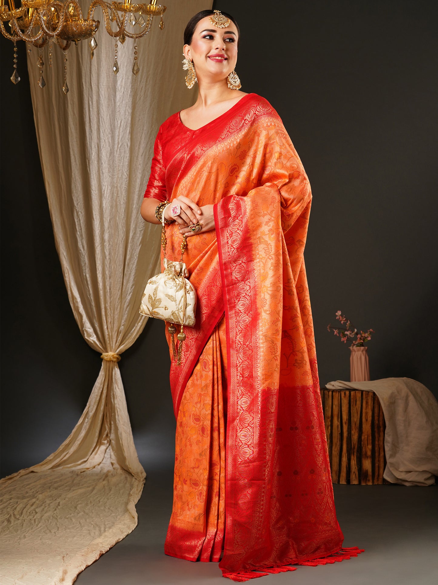 Women's Kanjeevaram Silk Peach Woven Design Celebrity Saree With Blouse Piece
