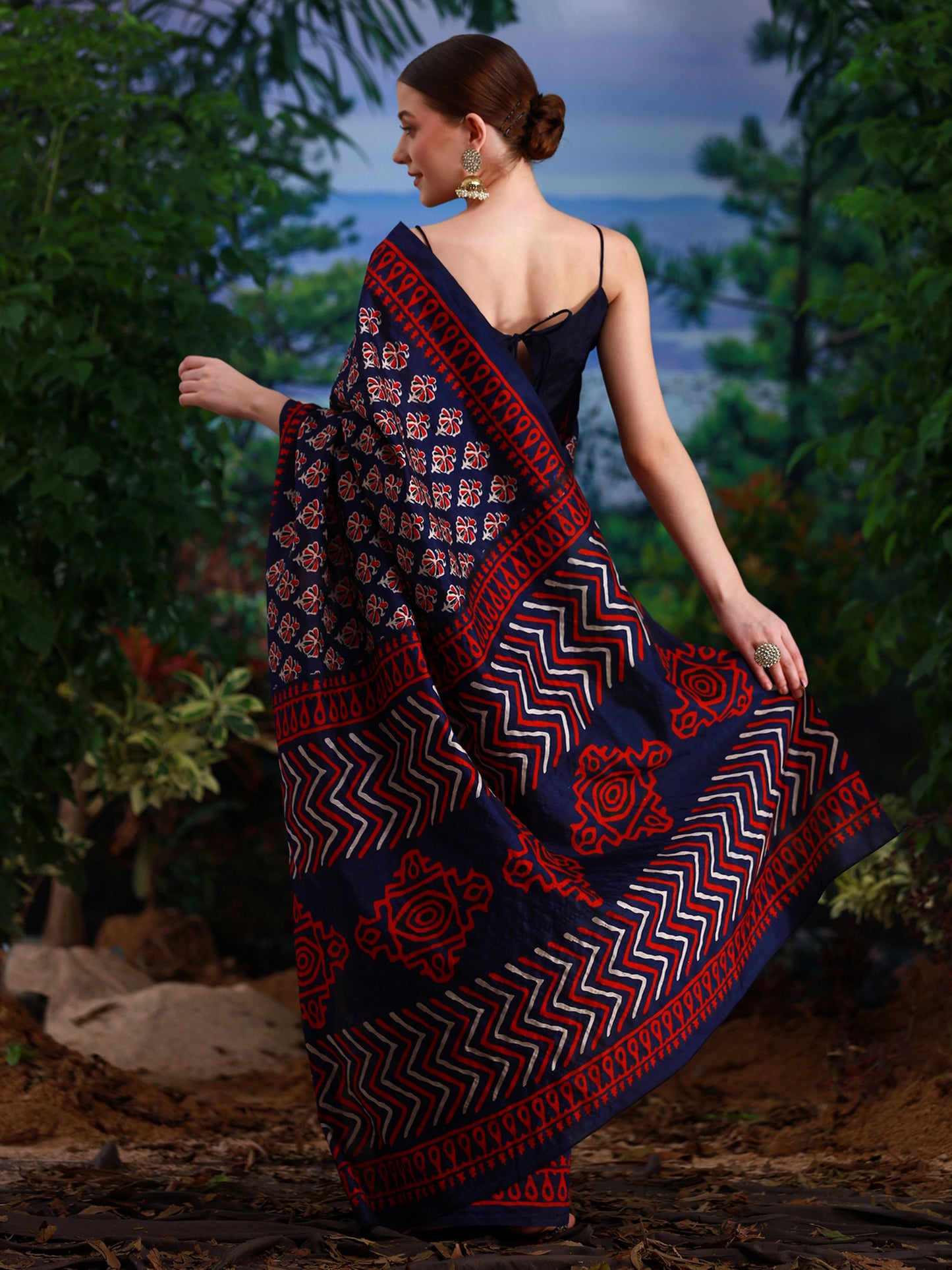 Women's Bhagalpuri Silk Navy Blue Printed Designer Saree With Blouse Piece