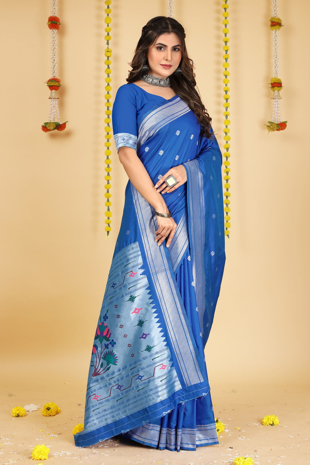 Dhiyona GR Women's Mastani Navy Blue Zari Paithani Silk Saree