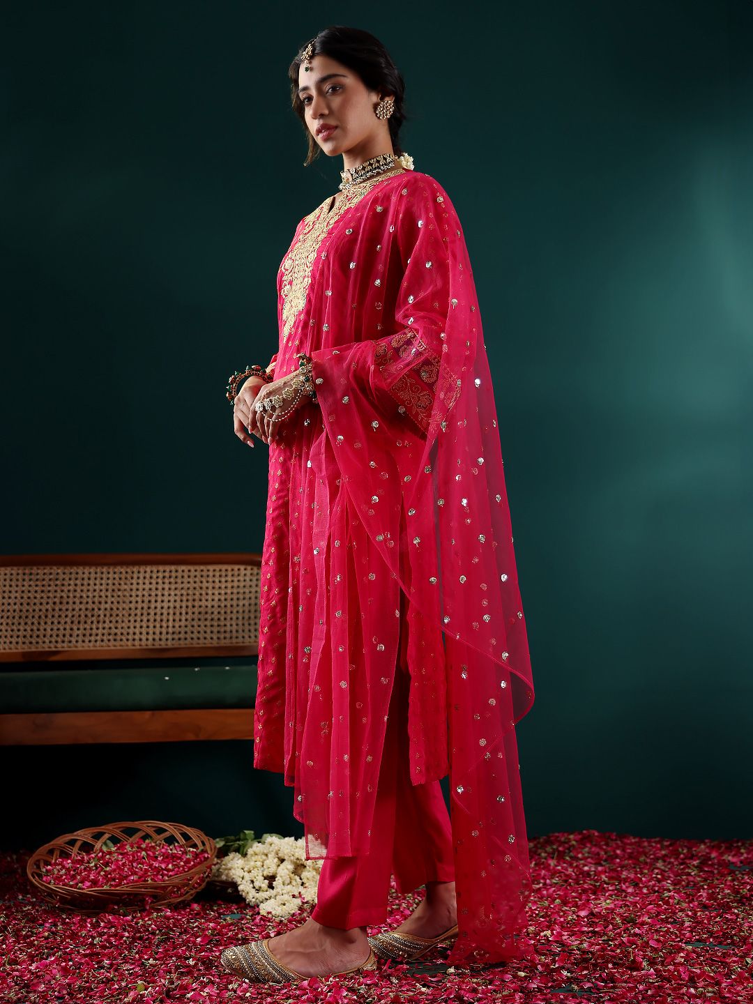 Dhiyona VA Women's Embroidered Regular Kurta with Trousers & With Dupatta